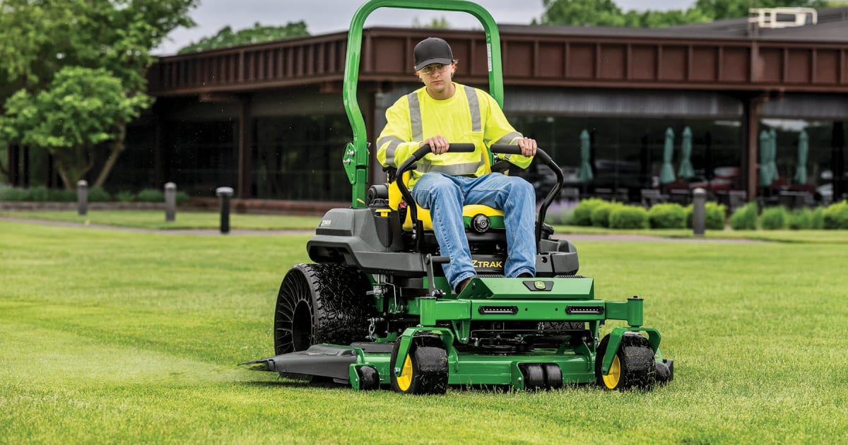 John Deere Updates Z700 ZTrak Commercial Mower Lineup | Government