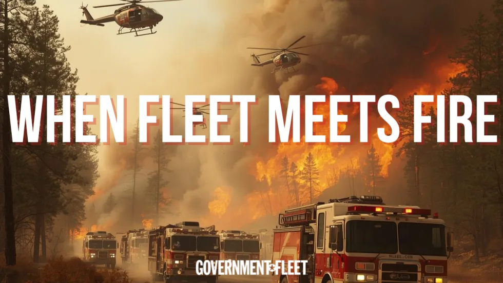 A wildfire in a forest with firefighters and helicopters and a lot of smoke in the air. 