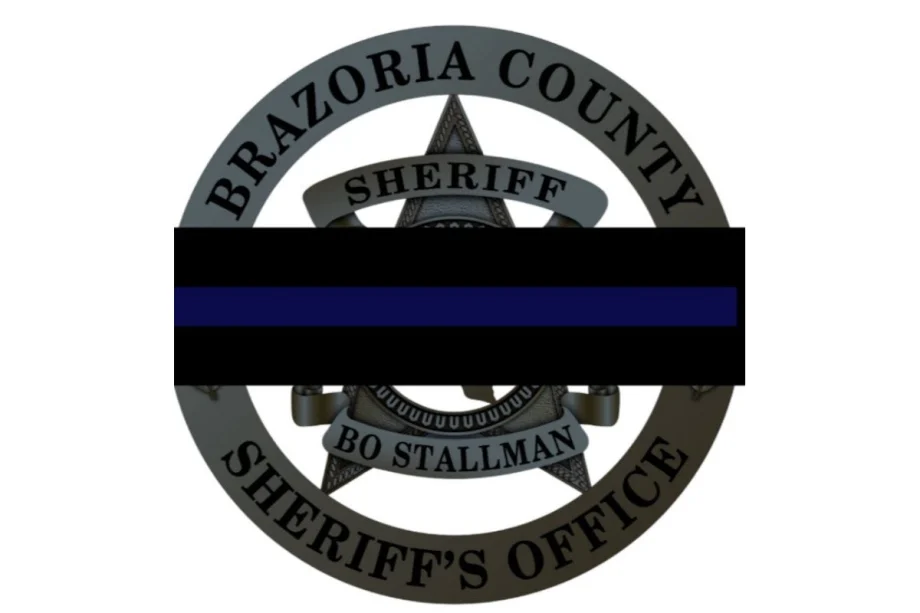 Deputy Killed in Houston Shooting, Suspect at Large