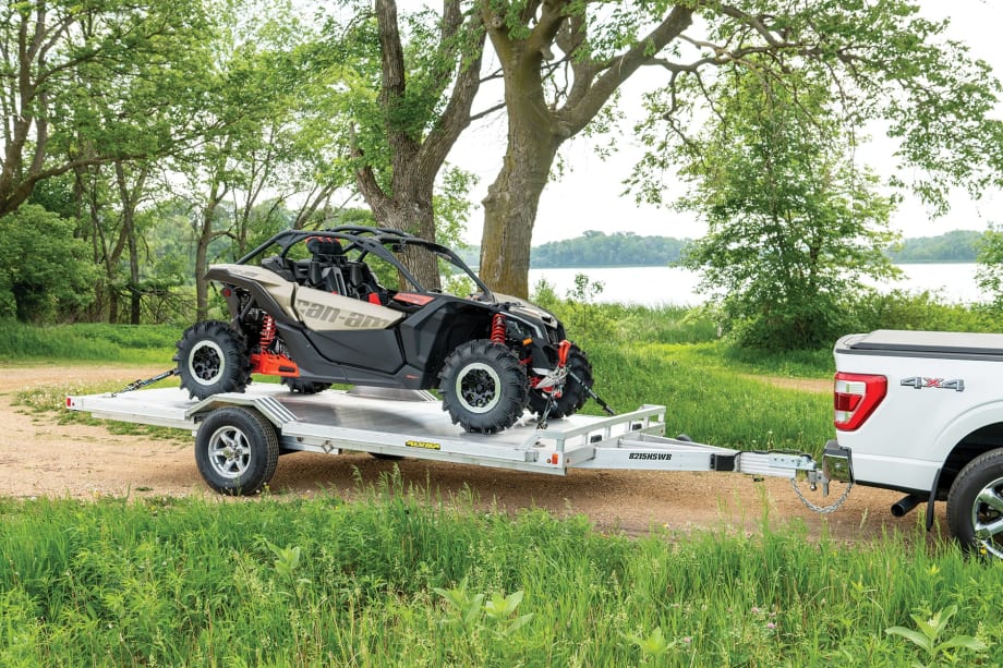 Aluma's New Single Axle Wide Body Trailer