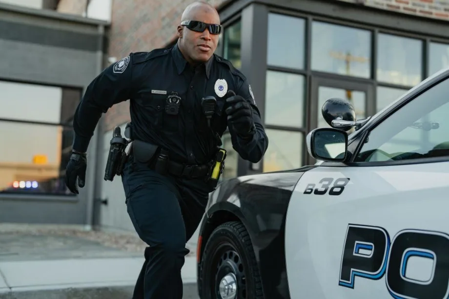First Look: Uniform Performance and Comfort