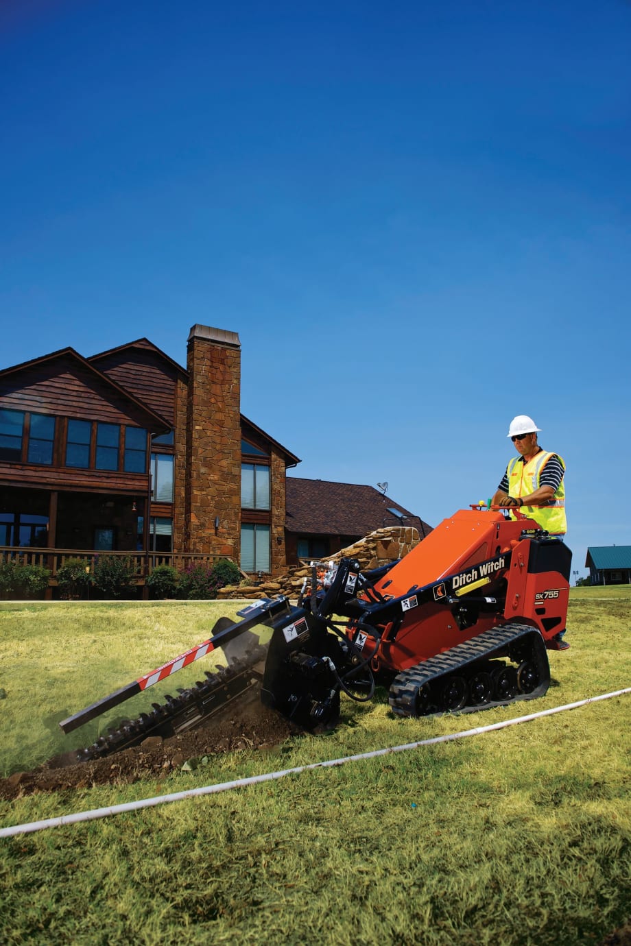 SK750 and SK755 Compact Tool Carriers