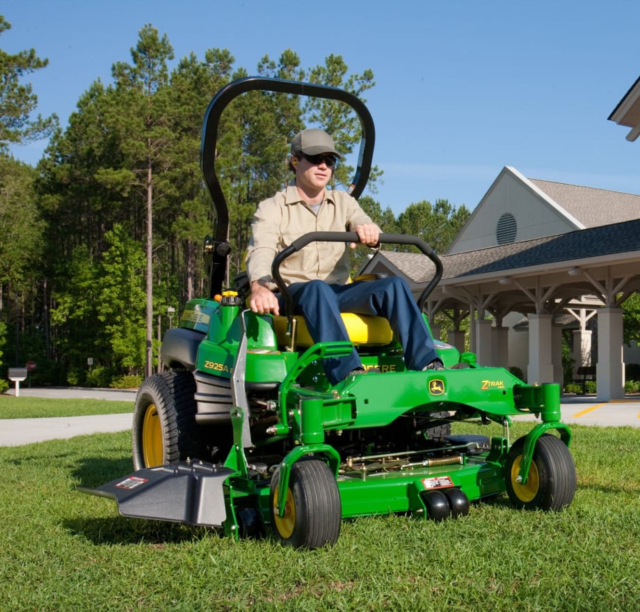 Z925 EFI Mower