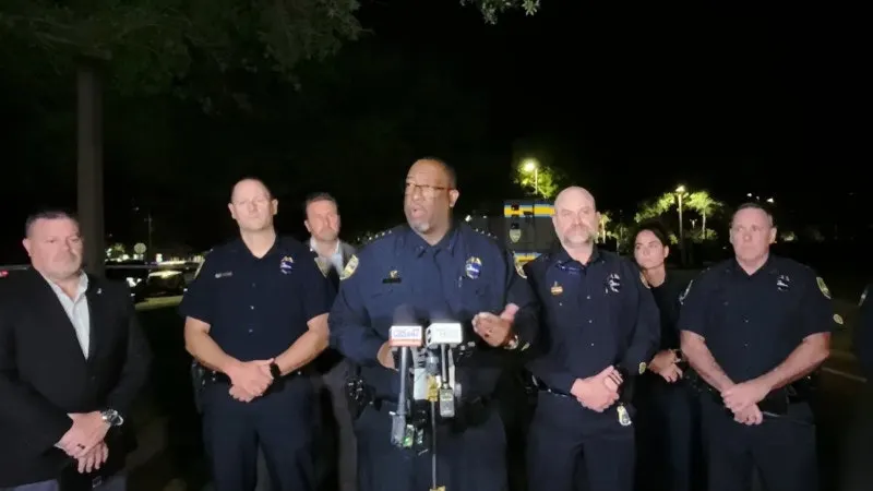 FL Officer in Critical Condition After Being Shot in the Face