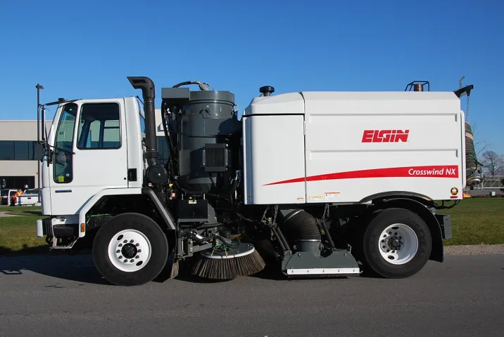 Crosswind NX Regenerative Sweeper
