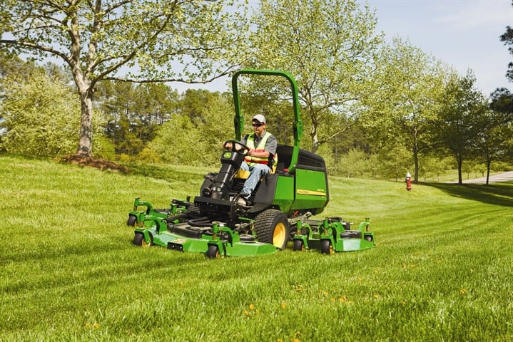 1600 Wide Area Mower (WAM)