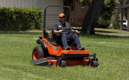 ZG332 Zero-Turn Mower