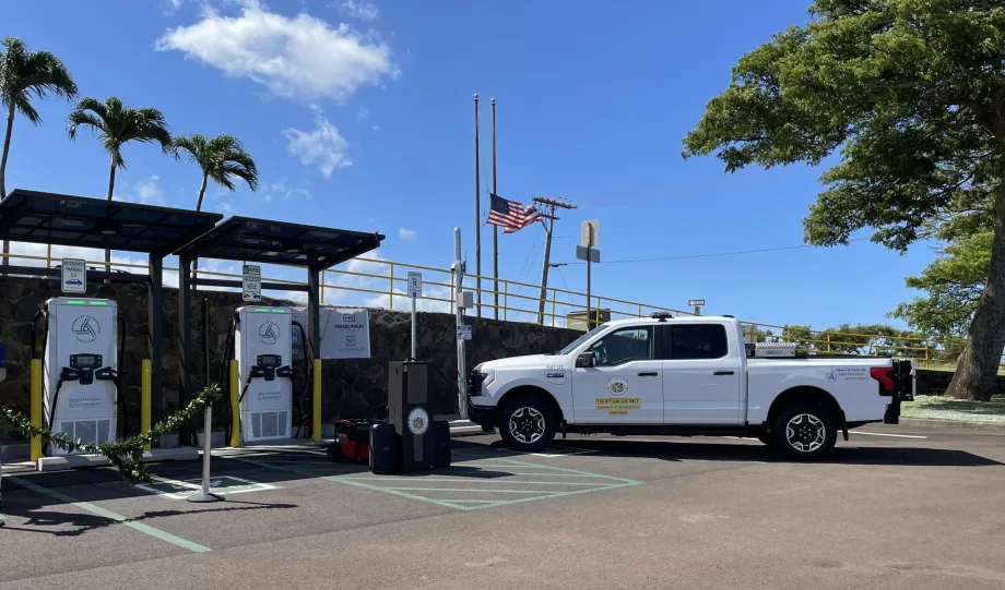 The Hawaiʻi Department of Transportation and its partners dedicated Maui’s second National Electric Vehicle Infrastructure (NEVI) program charging station at Kapalua Airport on Wednesday, May 13.