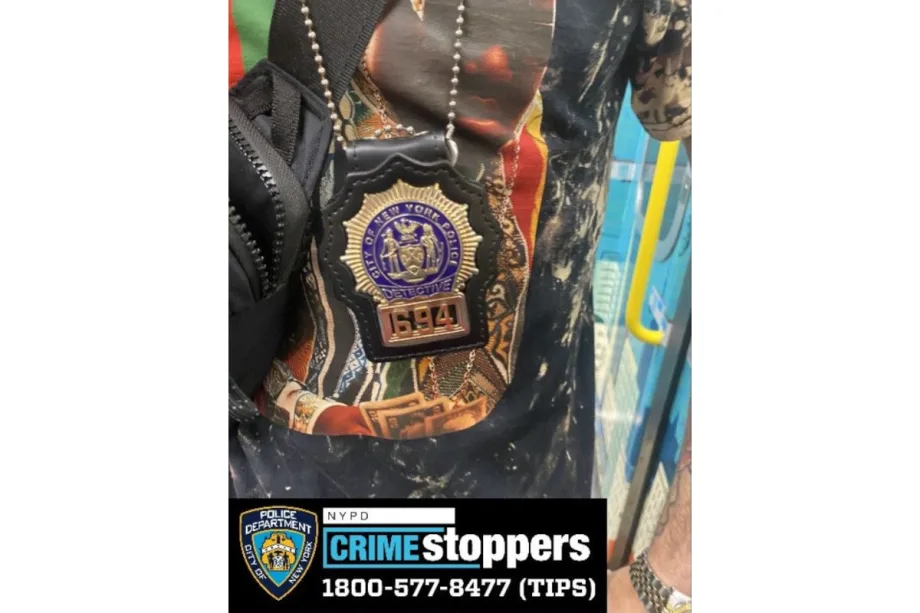 Man Reportedly Impersonated NYPD Officer and Pepper Sprayed Subway Rider