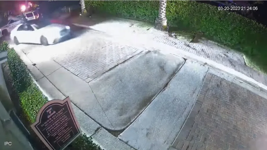 Sarasota Officer Hit by Burglary Suspect’s Vehicle, Suspect in Custody