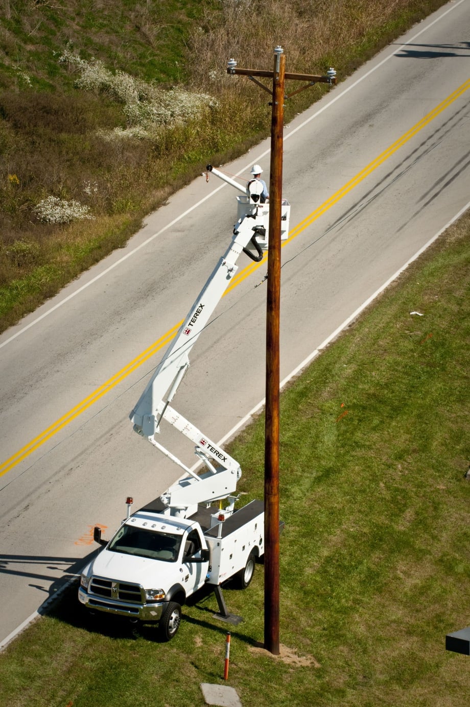 Hi-Ranger LTM Series Telescopic Aerial Device
