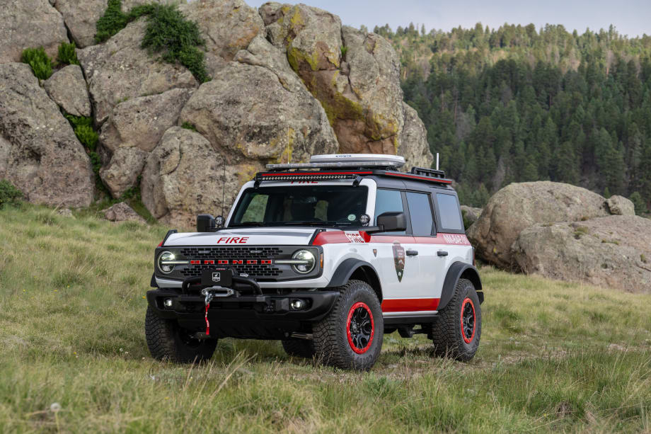 Ford Donates Bronco to Bandelier National Monument