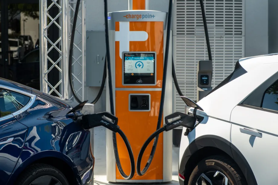 ChargePoint Omni Port Eliminates the Need for Charger Adapters