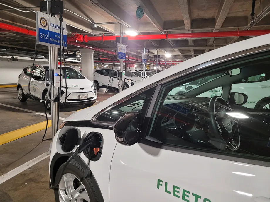 Houston Hits EV Milestone Despite Supply Chain Issues