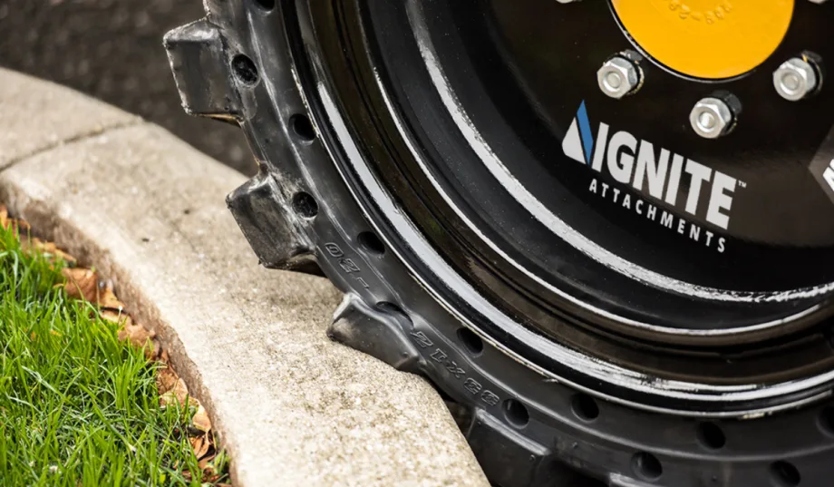 A picture of Ignite Attachment tire.